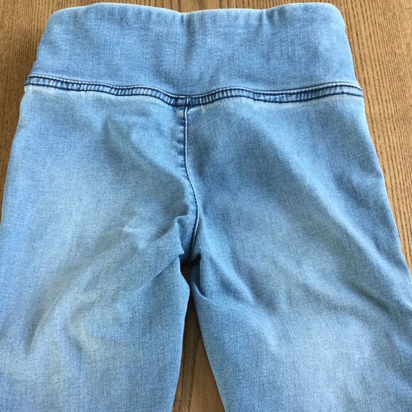 Denim Bundle for Girls: Overalls, Leggings & Jeggings (Sizes 7 & 8) - Picture 6 of 12